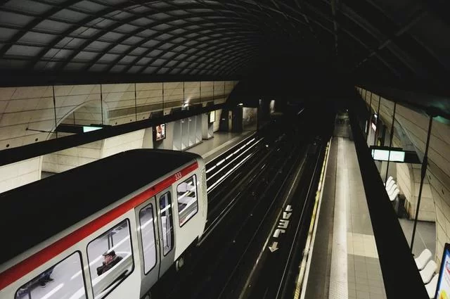 Метро Парижа
