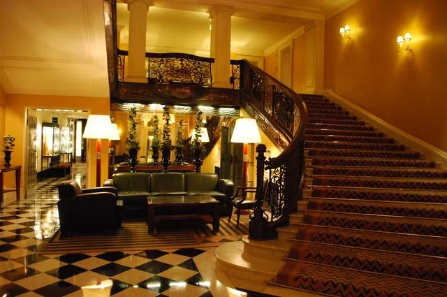 Claridge's