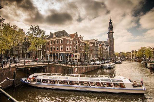 Фото: neshom / pixabay.com Проехаться на пароме
