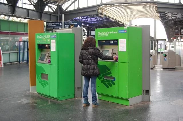 Автомат для покупки билета