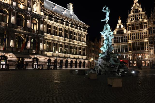 Фото: 2427999 / pixabay.com Grote Markt в Антверпене