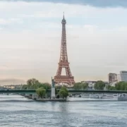 10 самых красивых мостов в Париже