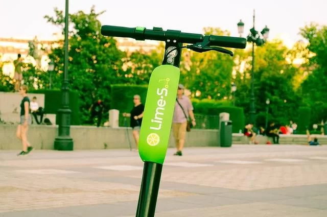 Самокат Lime