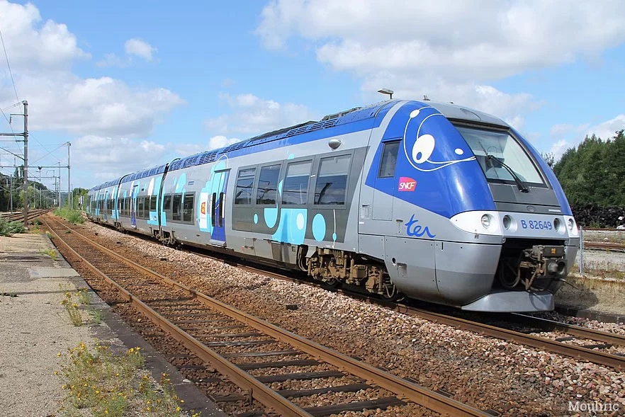 Поезд TER