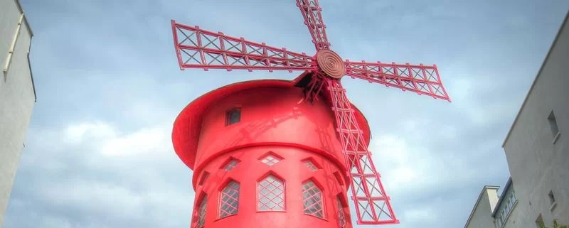 Красная мельница