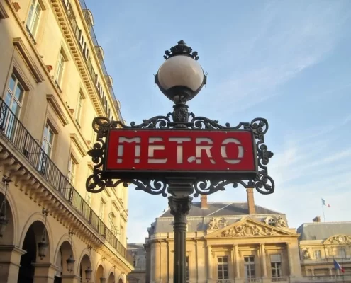 Метро Парижа