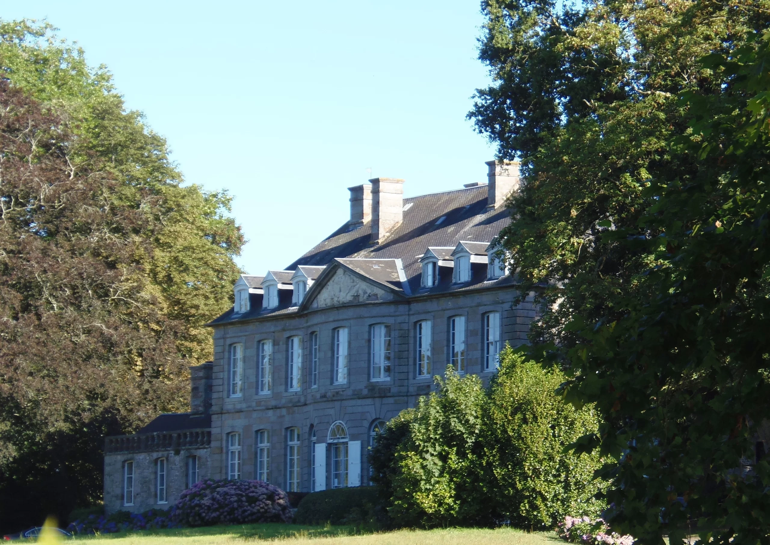 Château de Boucéel — Mont Saint Michel