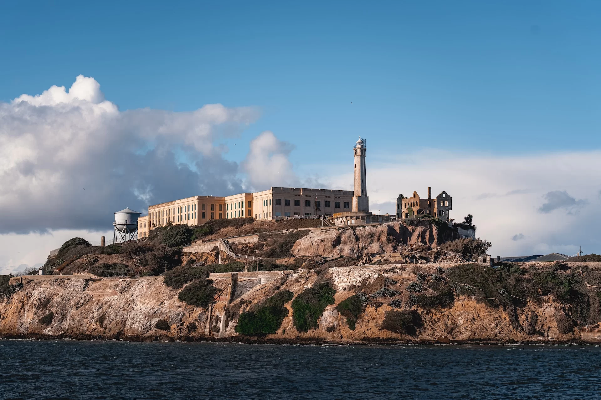 Алькатрас
