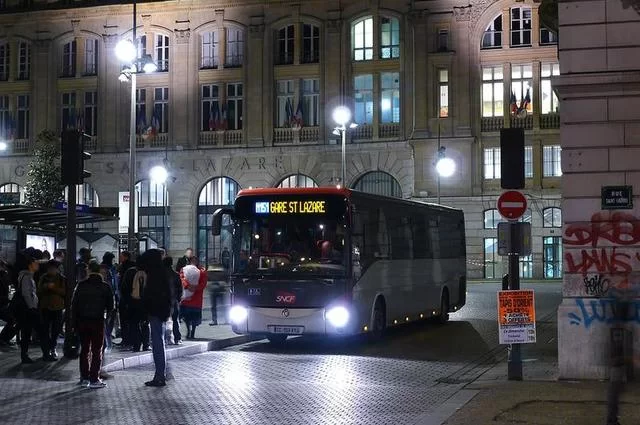 Ночной автобус