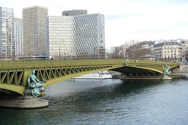 Мост Мирабо