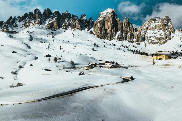 Горнолыжные курорты в Альпах: Валь Гардена