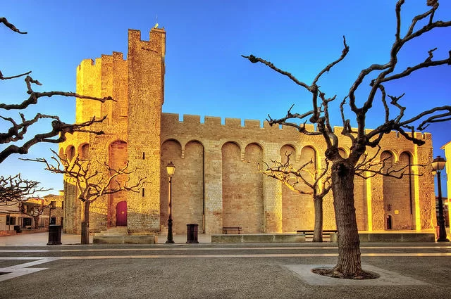 Церковь Нотр-Дам-де-ла-Мер