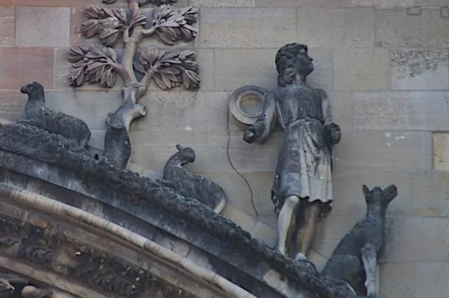 Деталь Реймсского собора