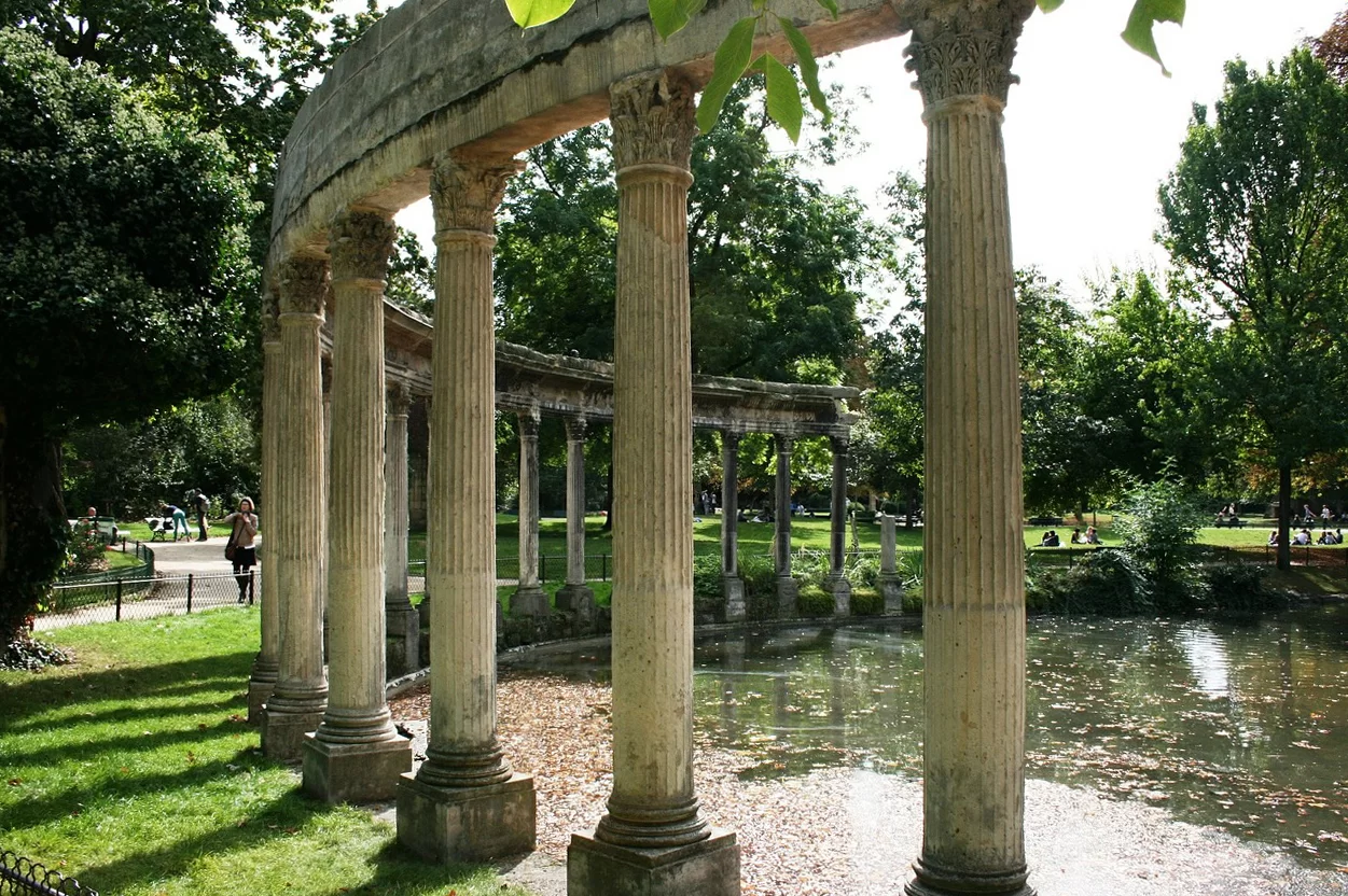 Колоннада Монсо