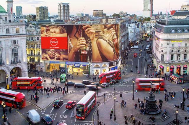 Piccadilly Circus. 2017 год. http://neon-piccadilly.byethost7.com/27.html