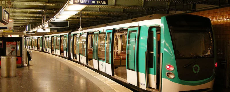 Метро в Париже