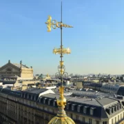 Вид на Опера Гарнье с Галереи Прентам