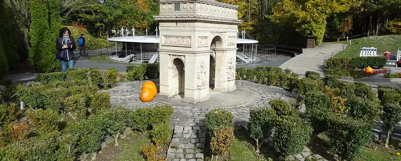 Франция в миниатюре