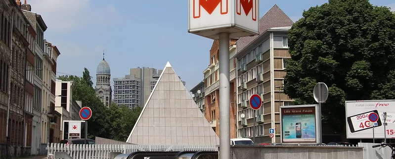 Вход в метро в Лилле