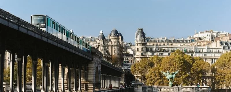 Где остановиться в Париже: удобные станции метро