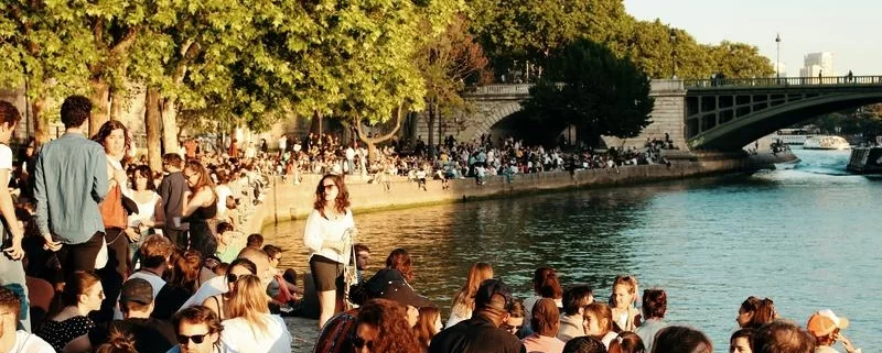 Закат на канале Сен-Мартен