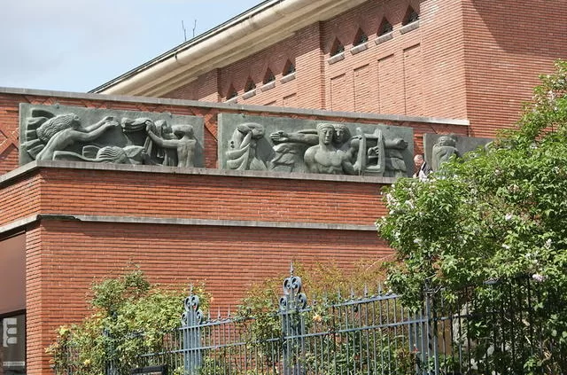 TijsB / Flickr / CC-BY-SA 2.0 Музей Бурделя