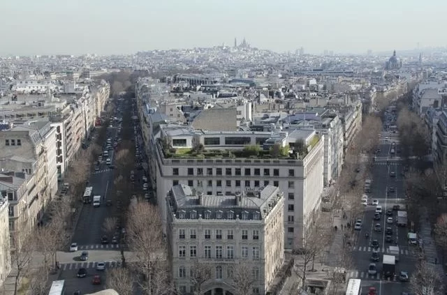 Погода в марте в Париже