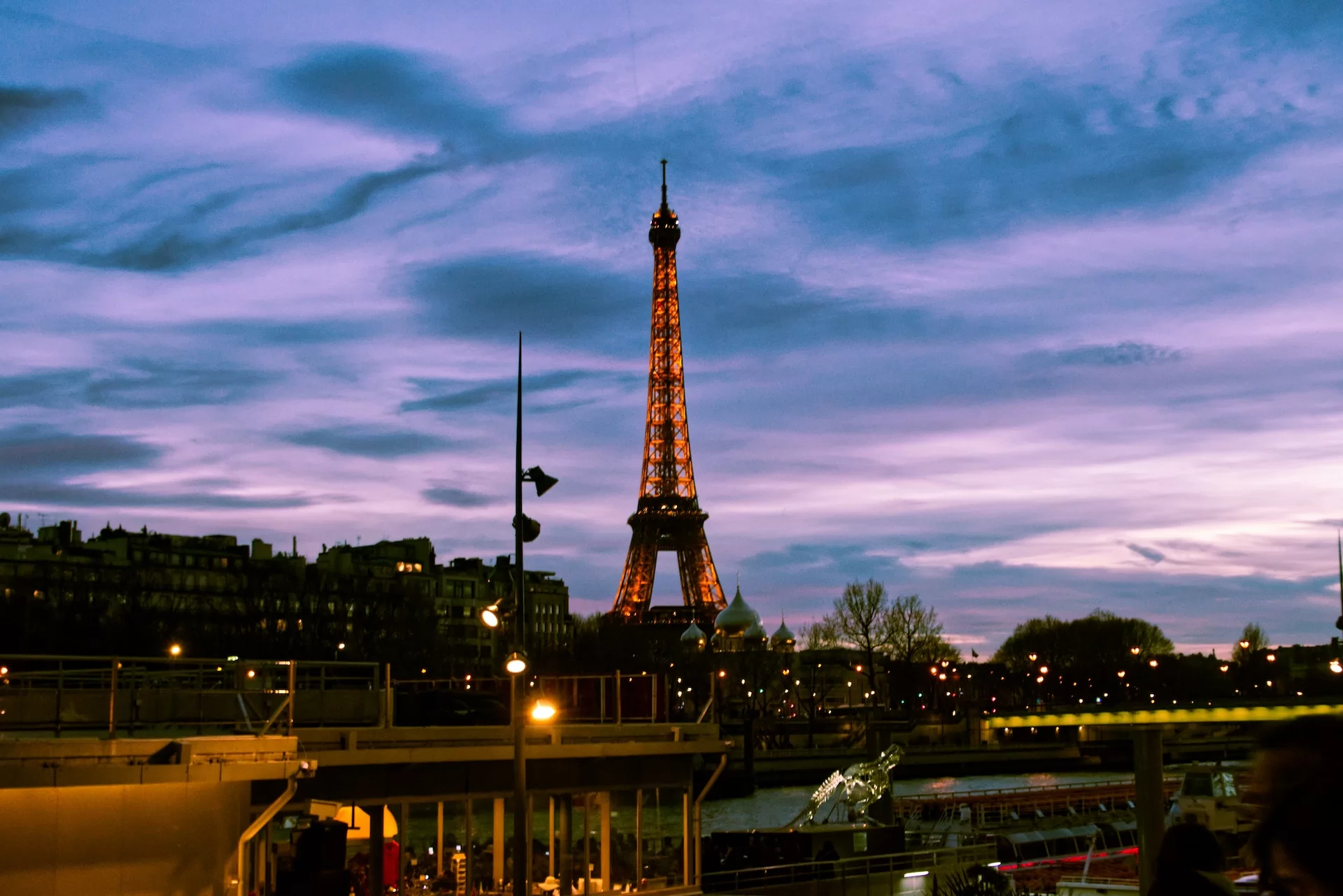 Отель у Эйфелевой башни: почему это неудобно?