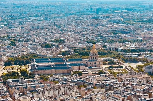 Saurav Sahu / Unsplash Дворец инвалидов