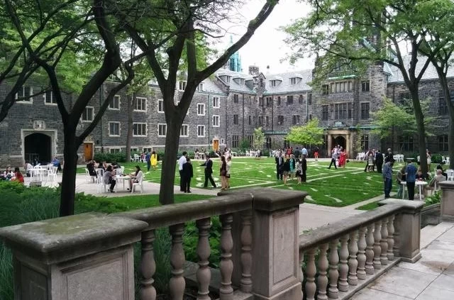 Сорбонна Сорбонна