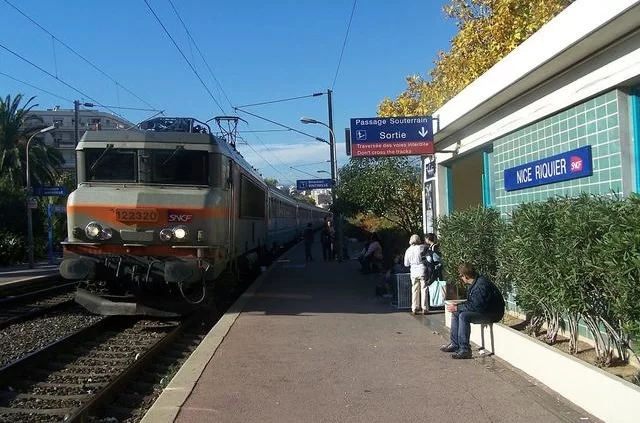 Электричка TER