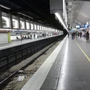 Станция метро в Париже