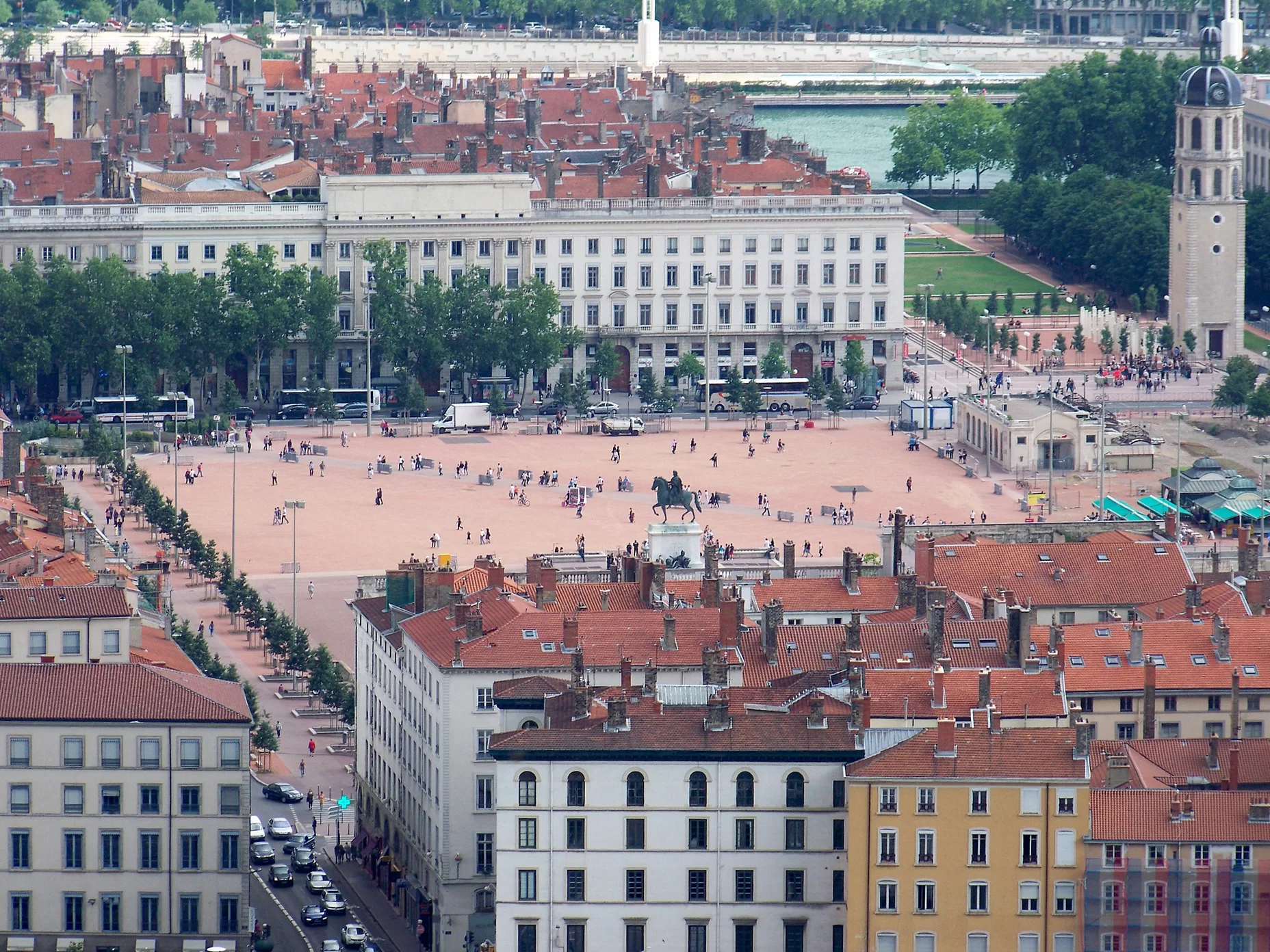 Площадь Белькур