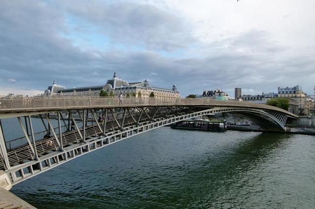 Мост Леопольда Седара Сенгора