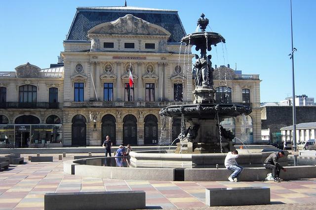 patrick janicek / Flickr / CC-BY 2.0 Шербур-Октевиль