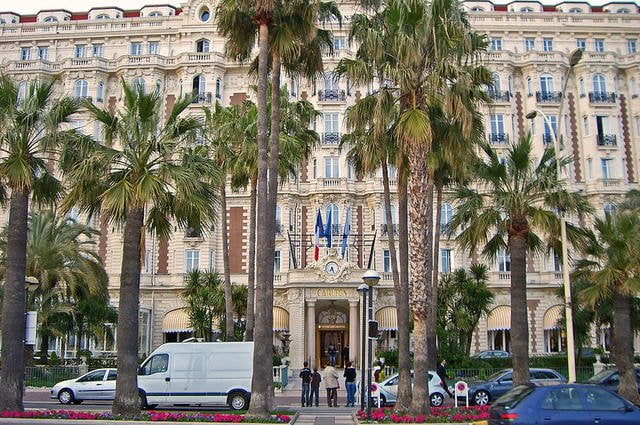 Bs0u10e0 / Flickr / CC-BY-SA 2.0 Отель Карлтон