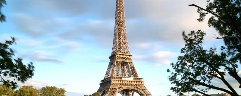 Эйфелева башня
