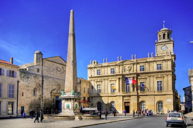 Arles Арль