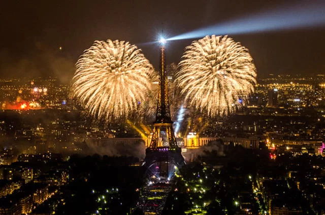 La Fête Nationale День взятия Бастилии