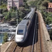 Поезд из Ниццы в Канны Как добраться из Ниццы в Канны?