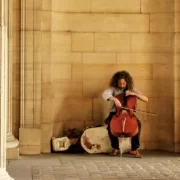 paris-1706910_1920 Уличный музыкант
