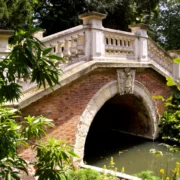 bridge-2166493_1280 Мост в парке Монсо