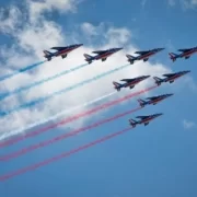 Патруль де Франс Знаменитые биеннале в Париже