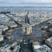 rodrigo-kugnharski-pdWc5wm1STw-unsplash (1) Вид на Триумфальную арку