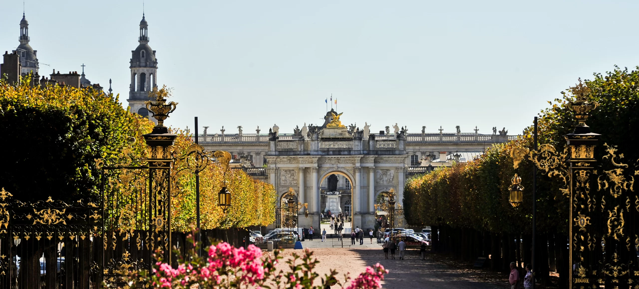 Площадь де-ла-Карьер