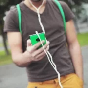 Аудиогид по Парижу в смартфоне Аудиогид по Парижу на русском