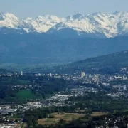 1280px-Chambéry_-_Belledonnes_(Savoie) Хребет Бельдон над долиной Шамбери