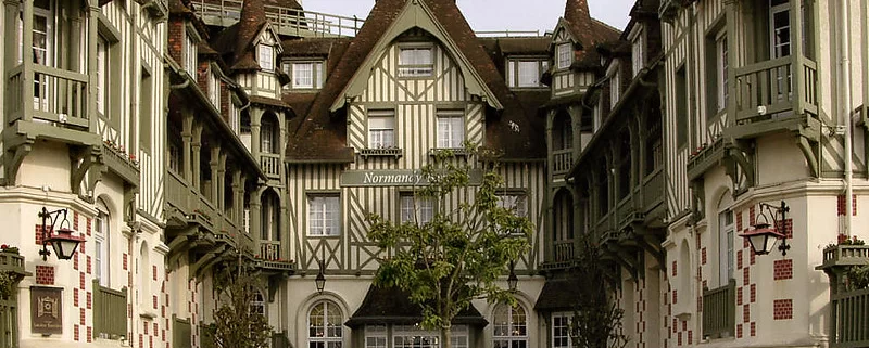 Гостиница Нормандия, Довиль