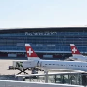 Flughafen_Zürich_-_Zurich_Airport_(ZRH-LSZH)_(20623744663) Аэропорт Цюриха