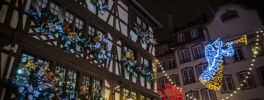 Уличные украшения в Страсбурге